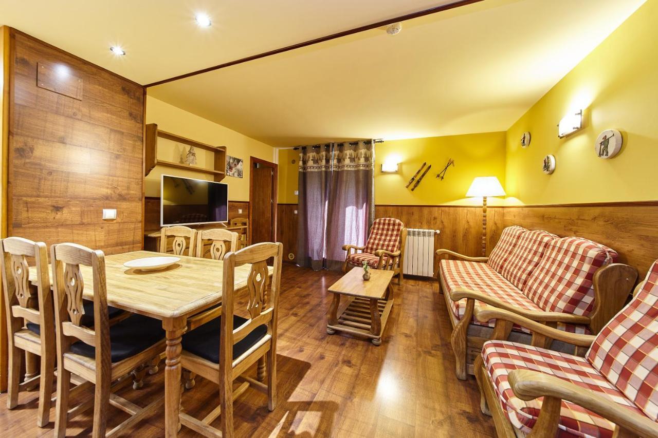 Apartaments La Neu Ordino Esterno foto