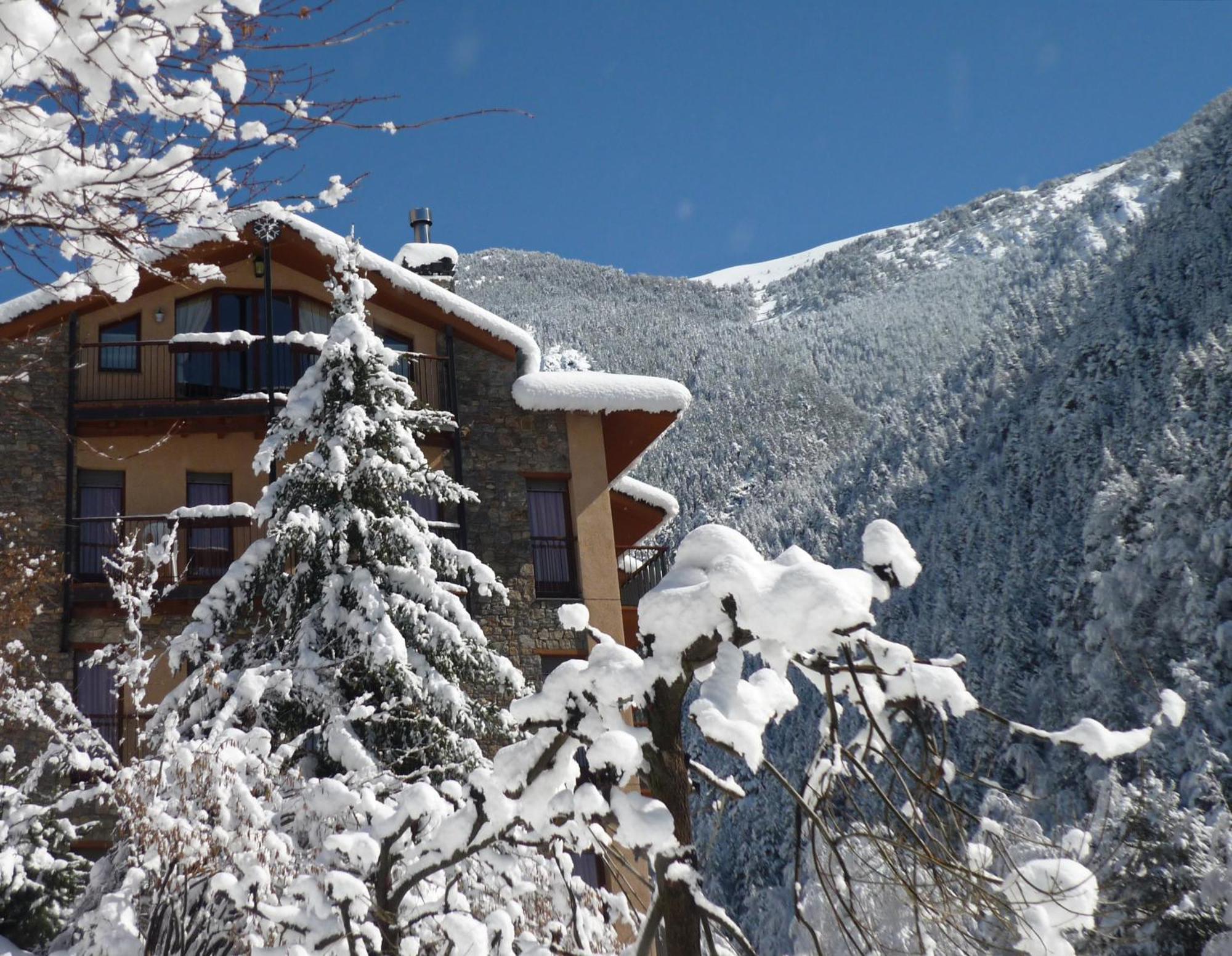 Apartaments La Neu Ordino Esterno foto