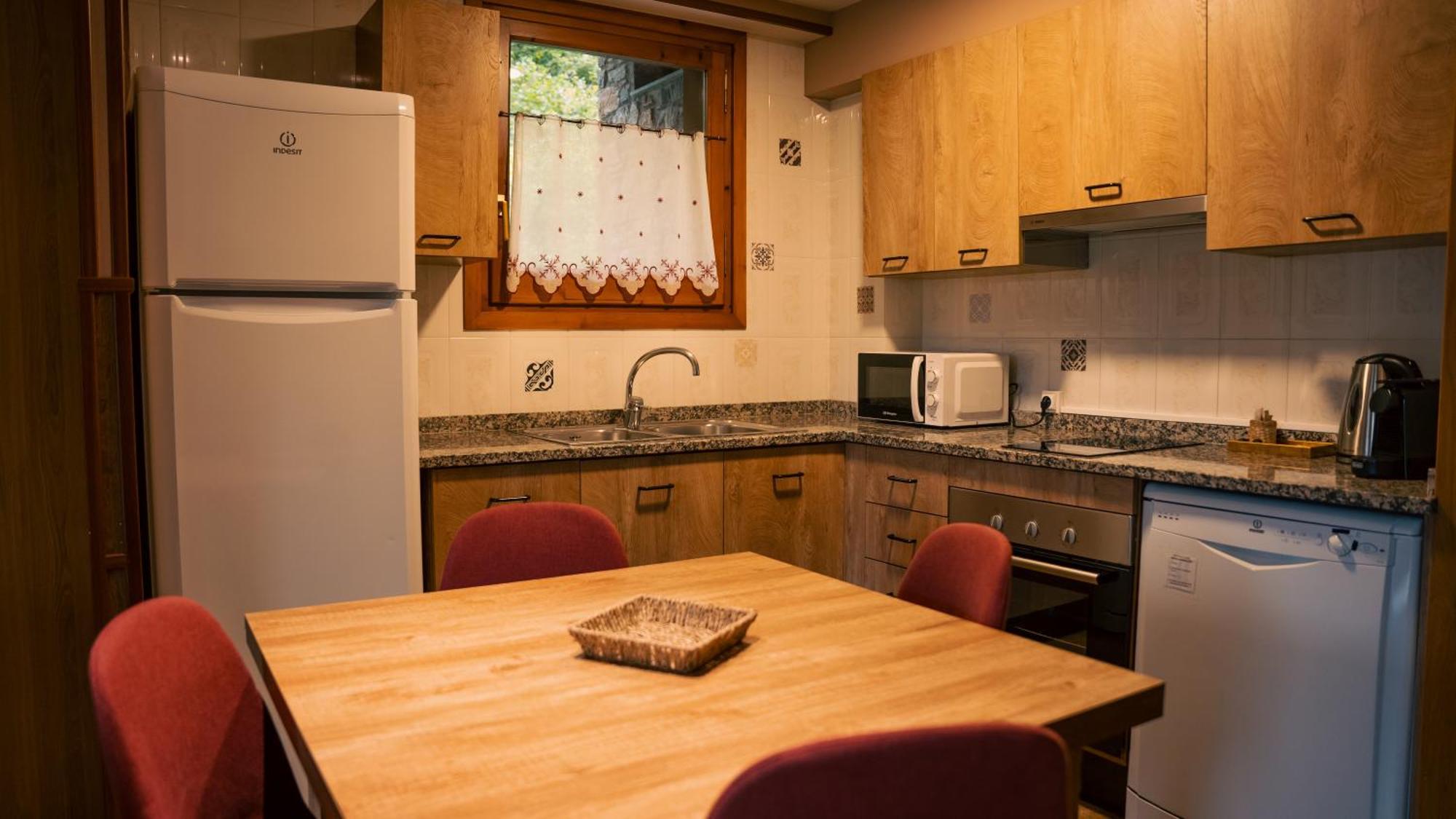 Apartaments La Neu Ordino Esterno foto