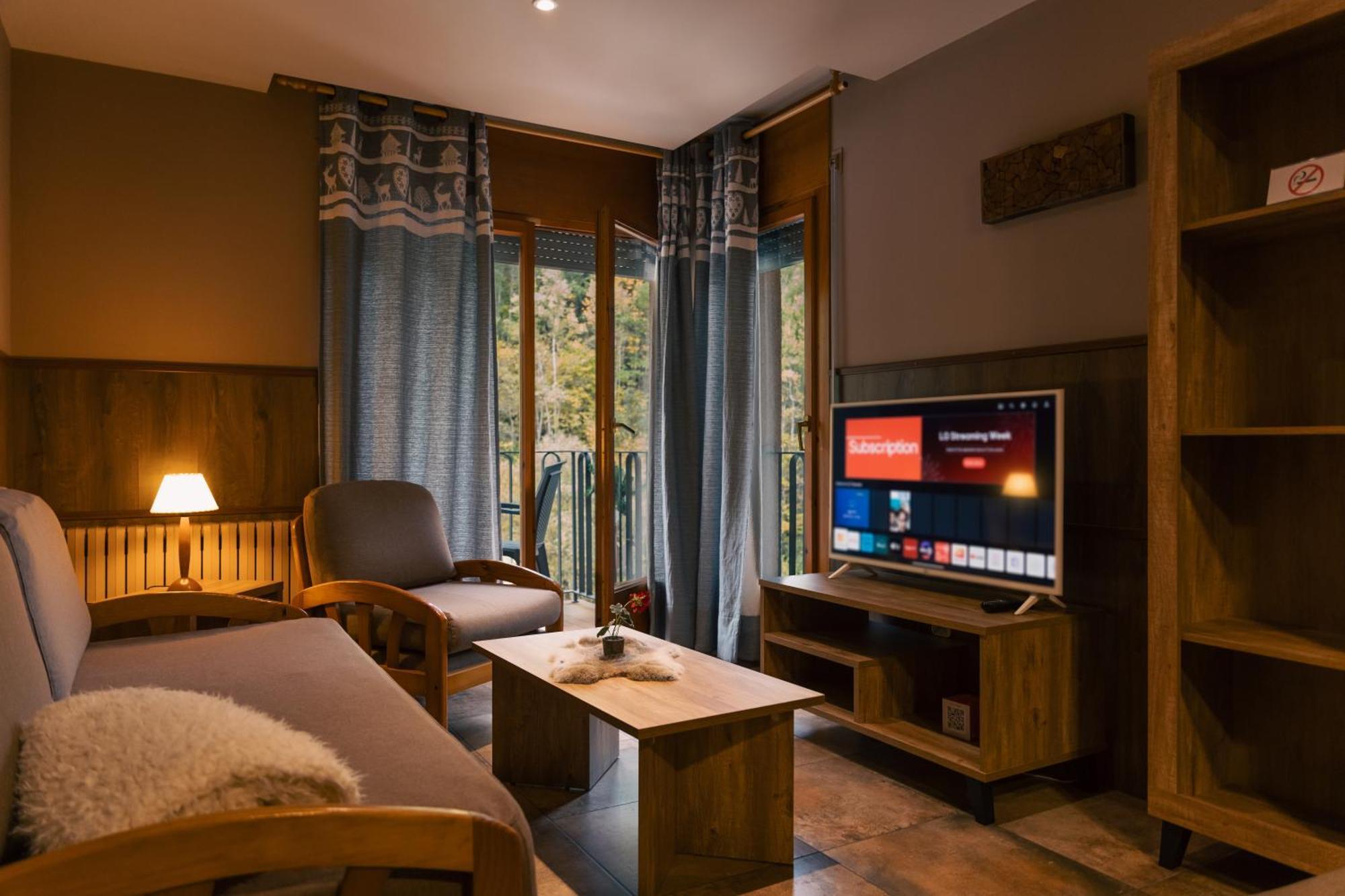 Apartaments La Neu Ordino Esterno foto